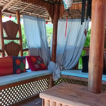 Bed & Breakfast La Pagode Saint-Aunes